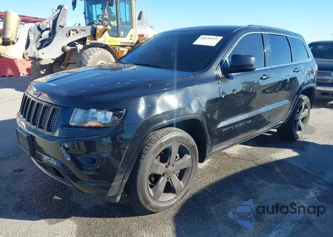 2015 Jeep Grand Cherokee Altitude z USA, uszkodzony, nr VIN 1C4RJEAG0FC895123